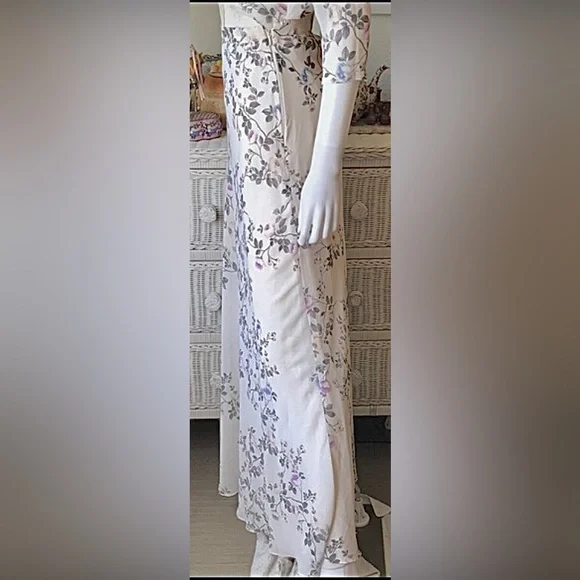 nicole miller evening dresses on sale Shop Nicole Miller clothing and handbags at SilkRoll. Trade with us! main image 0